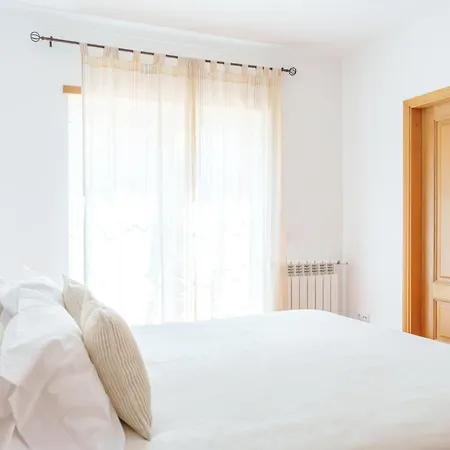 Pool Breeze Apartman Amoreira