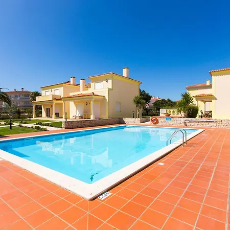 Pool Breeze 3 Apartamento
