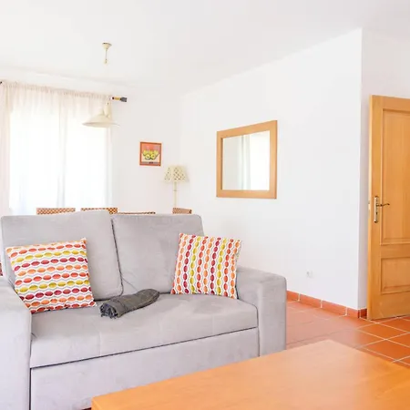 Apartment Pool Breeze Amoreira (Leiria)