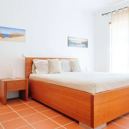 Apartamento Pool Breeze 3 *